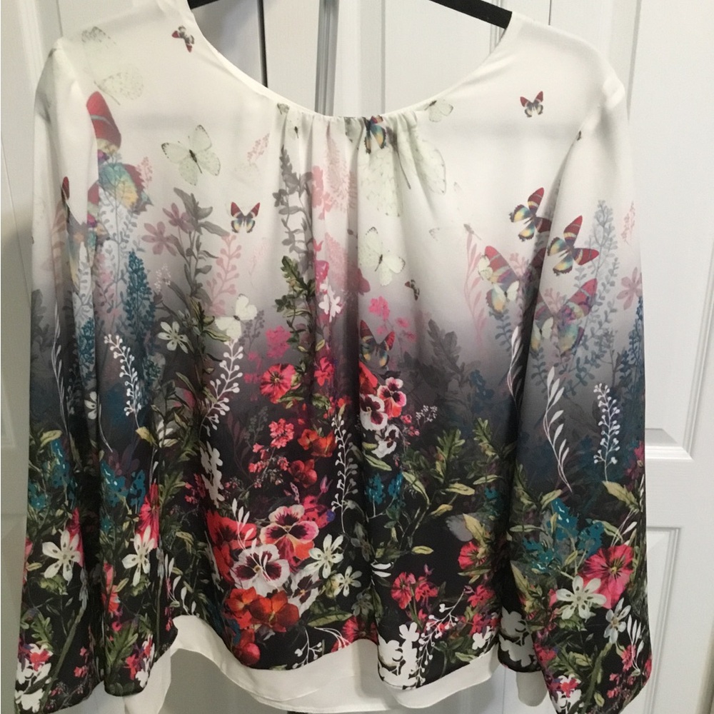 Wallis White Blouse with Colorful Print